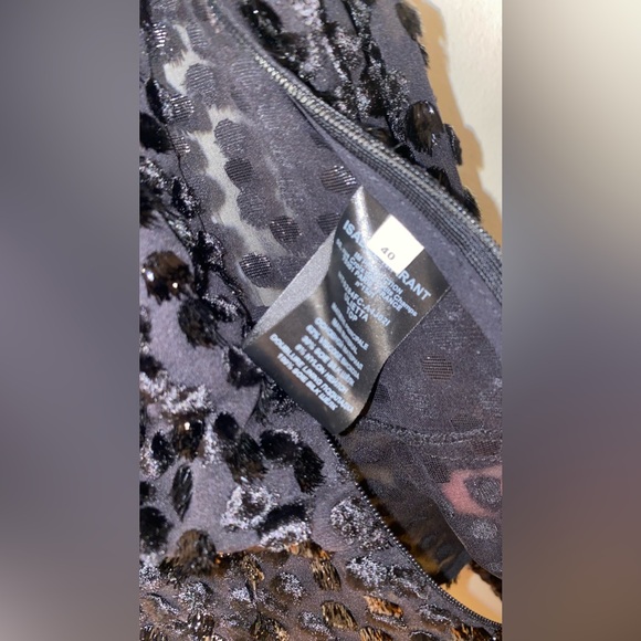 ISABEL MARANT SZ 40 | US 8
Ulietta metallic devoré-velvet blouse black NWT - Picture 8 of 9